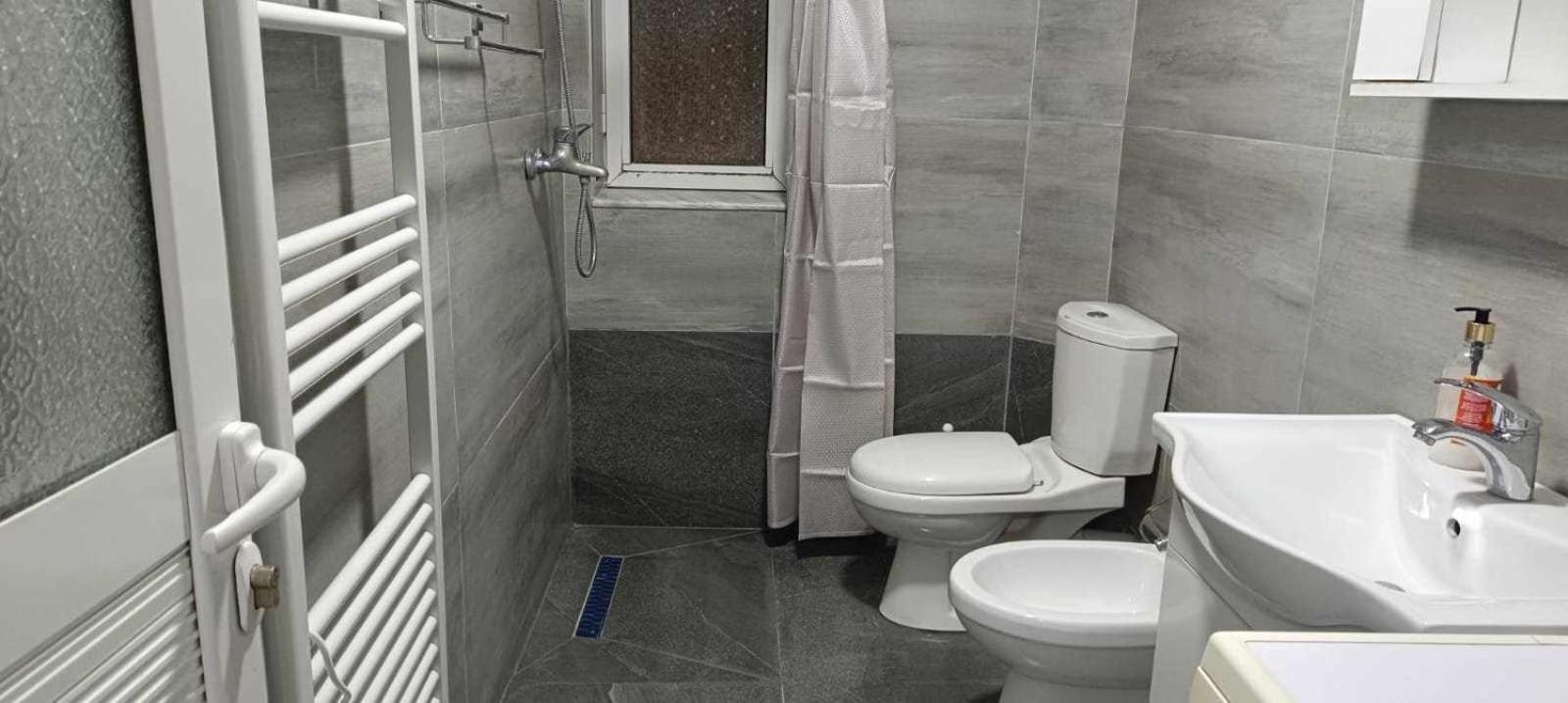 Robert Center Apartment Berat