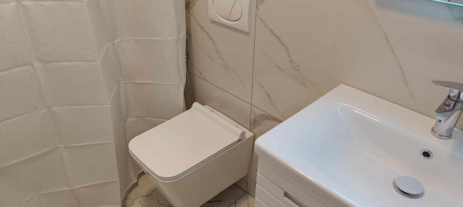 Robert Center Apartment Berat