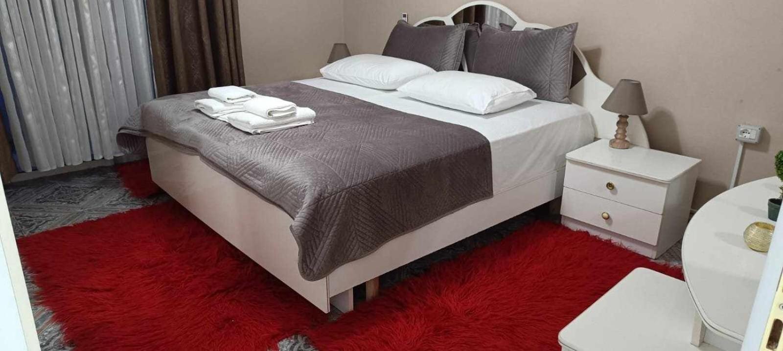 Apartment Robert Center Berat
