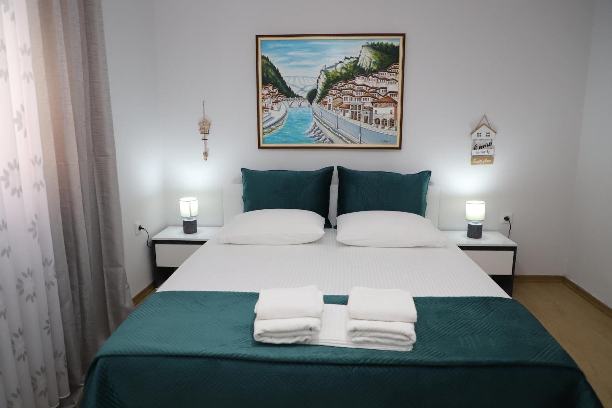 Robert Center Apartment Berat