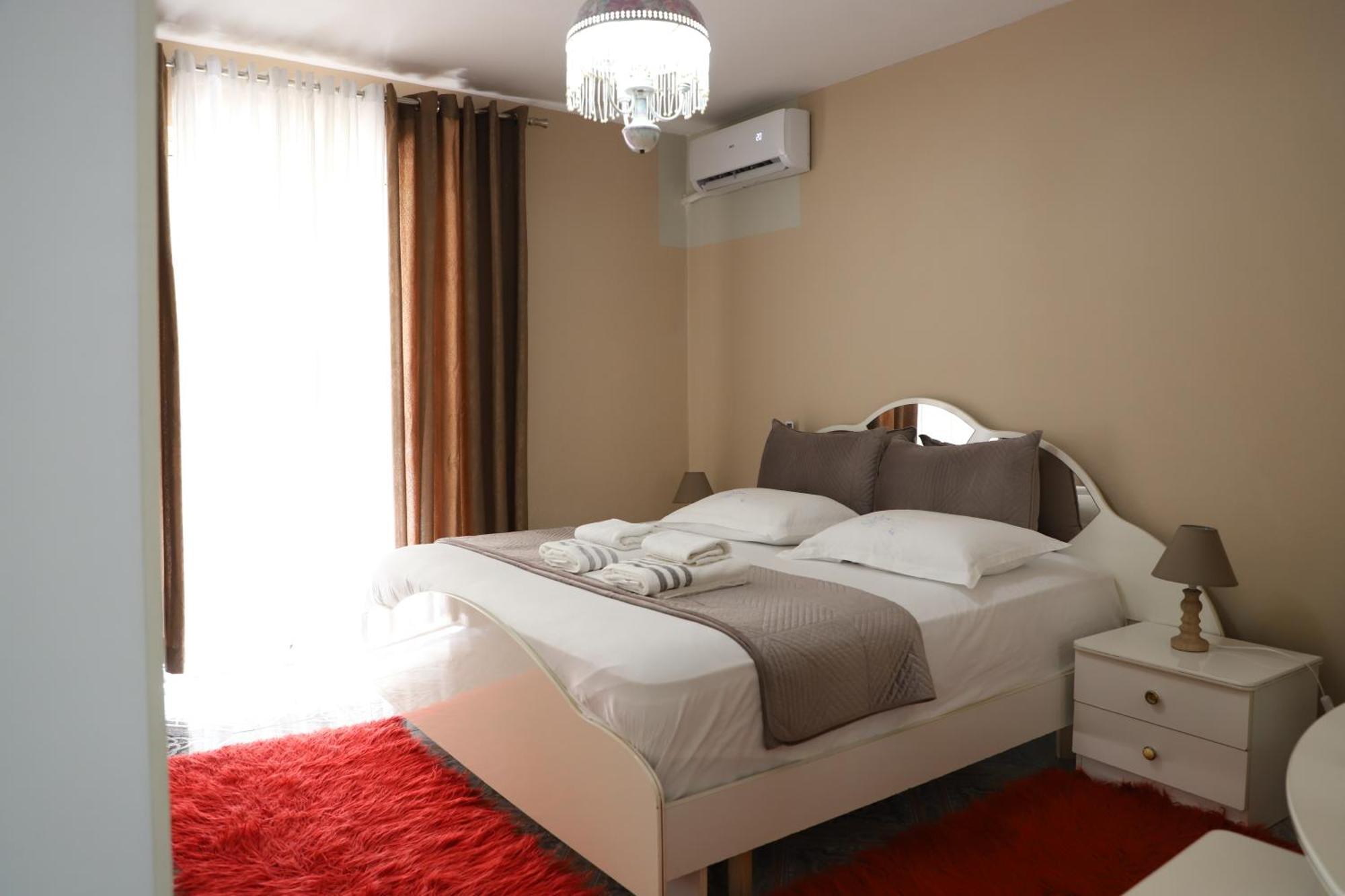 Apartment Robert Center *