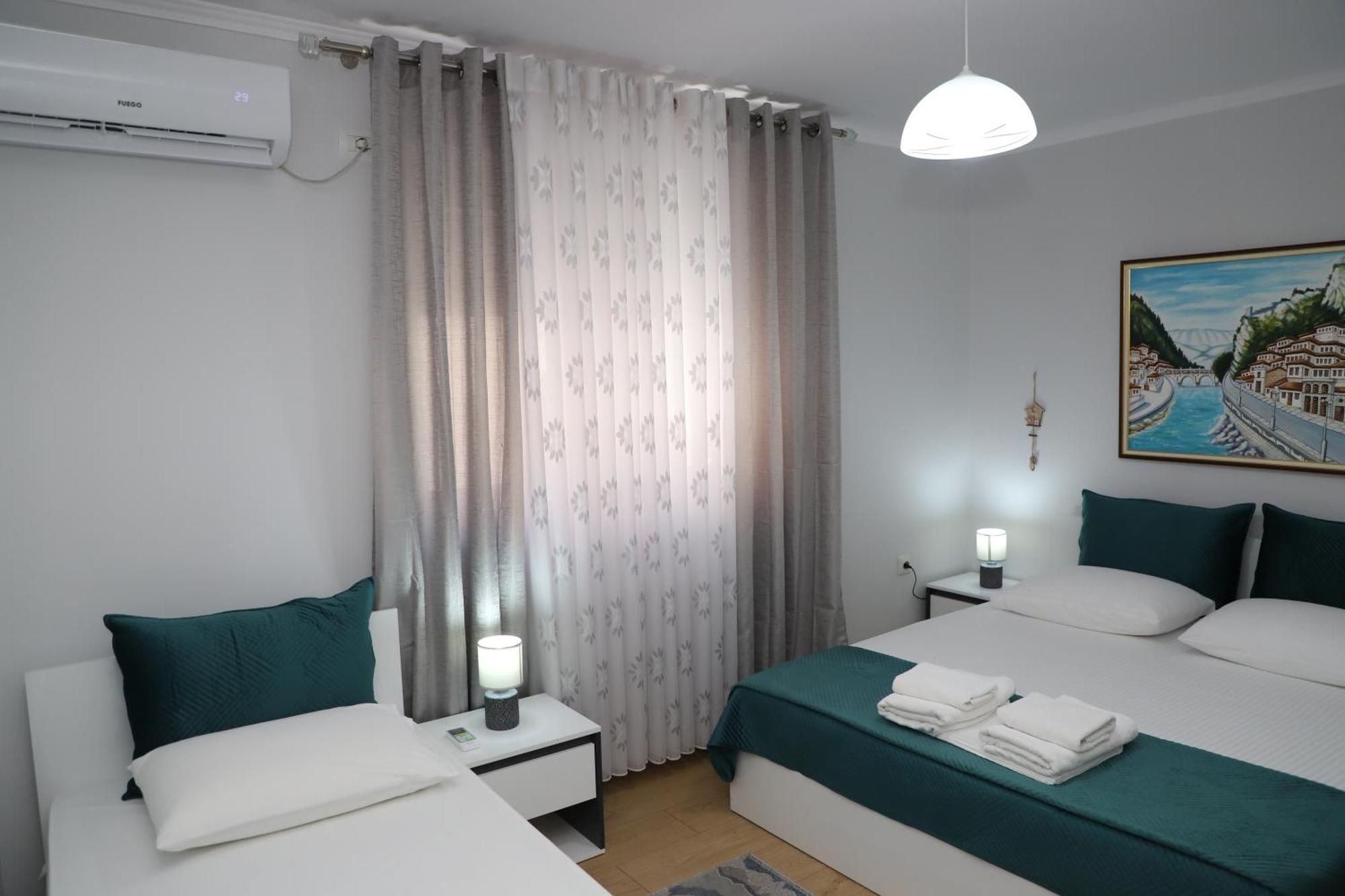 Apartment Robert Center *