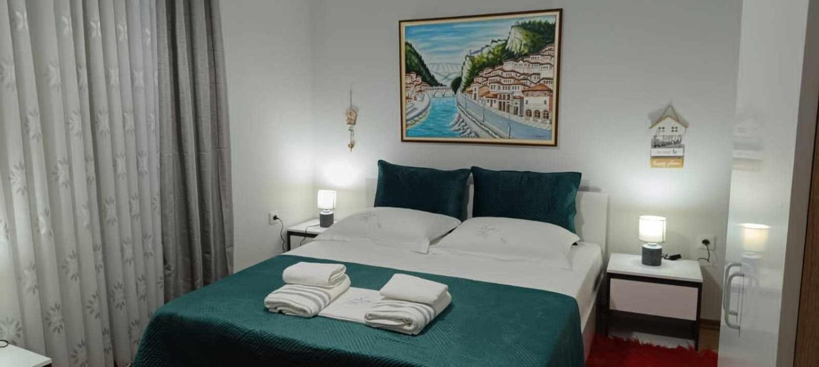Apartment Robert Center Berat